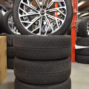 Audi A8 D5 20" Velgen + Winterbanden + TPMS