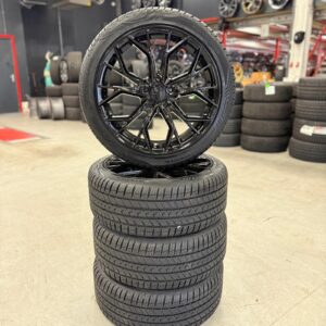 Peugeot 308 18" Velgen HAXER Glans Zwart + Vredestein Allseason banden